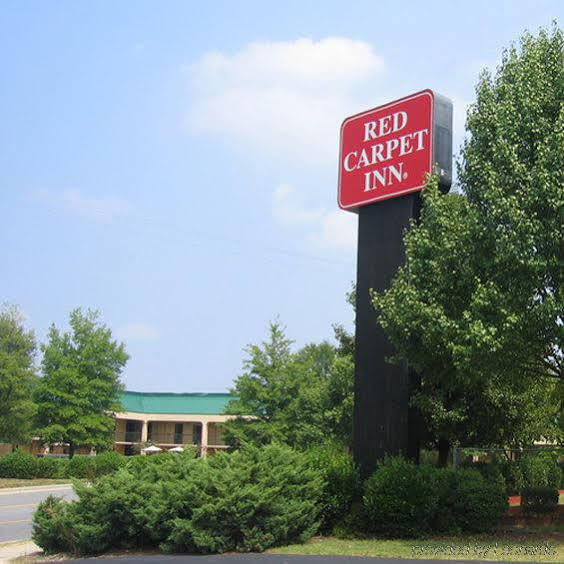 Red Carpet Inn غرينزبورو المظهر الخارجي الصورة